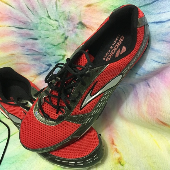 Brooks track and field shoes. Sz 12.5 - Picture 2 of 5